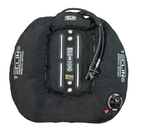 Skrzydło Donut 17 Special Edition czarne do 2 x 7L i 2 x 10L ("Opona" wyp.17kg/40lbs)_Tecline_sklep nurkowy Divepl.pl